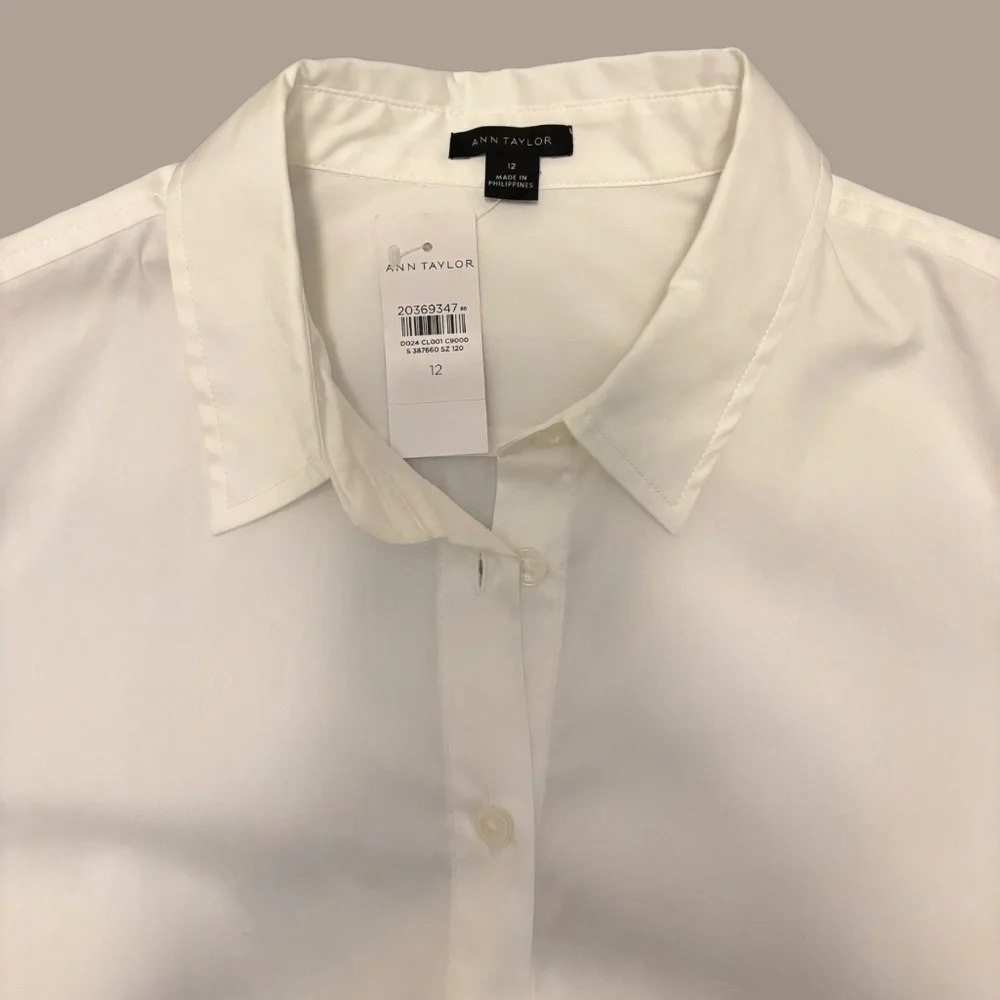 Ann Taylor Perfect Shirt Sz 12 White Long Sleeve Front Buttoned - Picture 6 of 11
